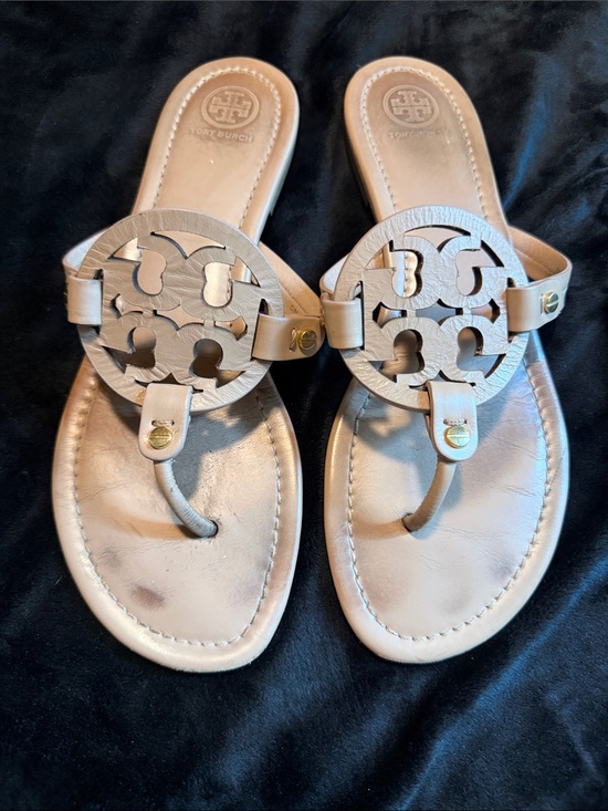 Tory Burch Shoes - Tory Burch Light Beige Leather Logo Thong Sandals